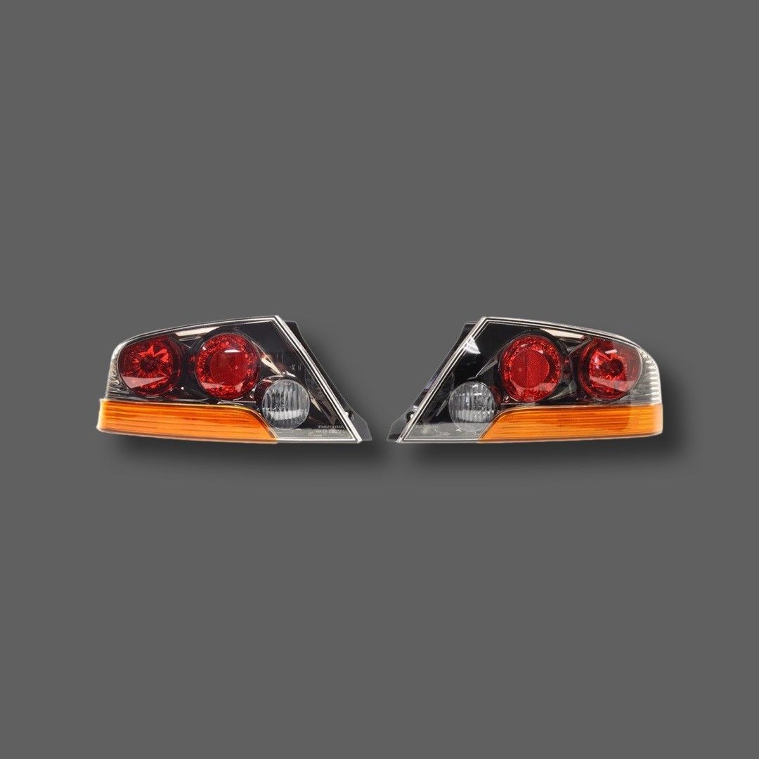 エボ8MR テールランプセット 左のみ 純正定価10%OFF CT9A