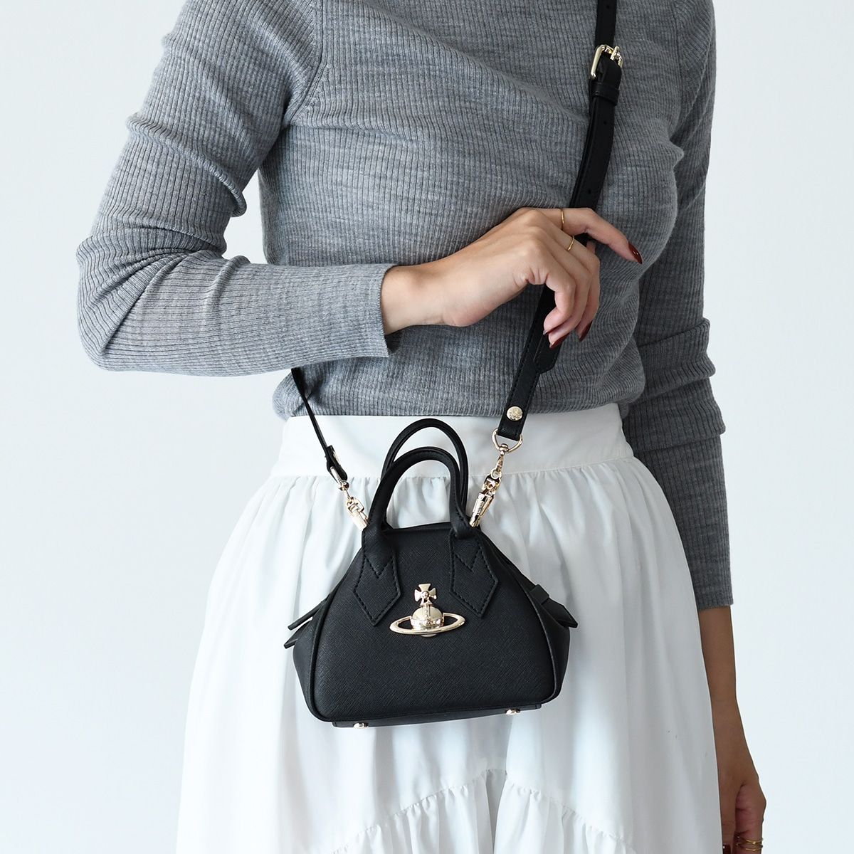 Vivienne Westwood ヴィヴィアン ウエストウッド バッグ