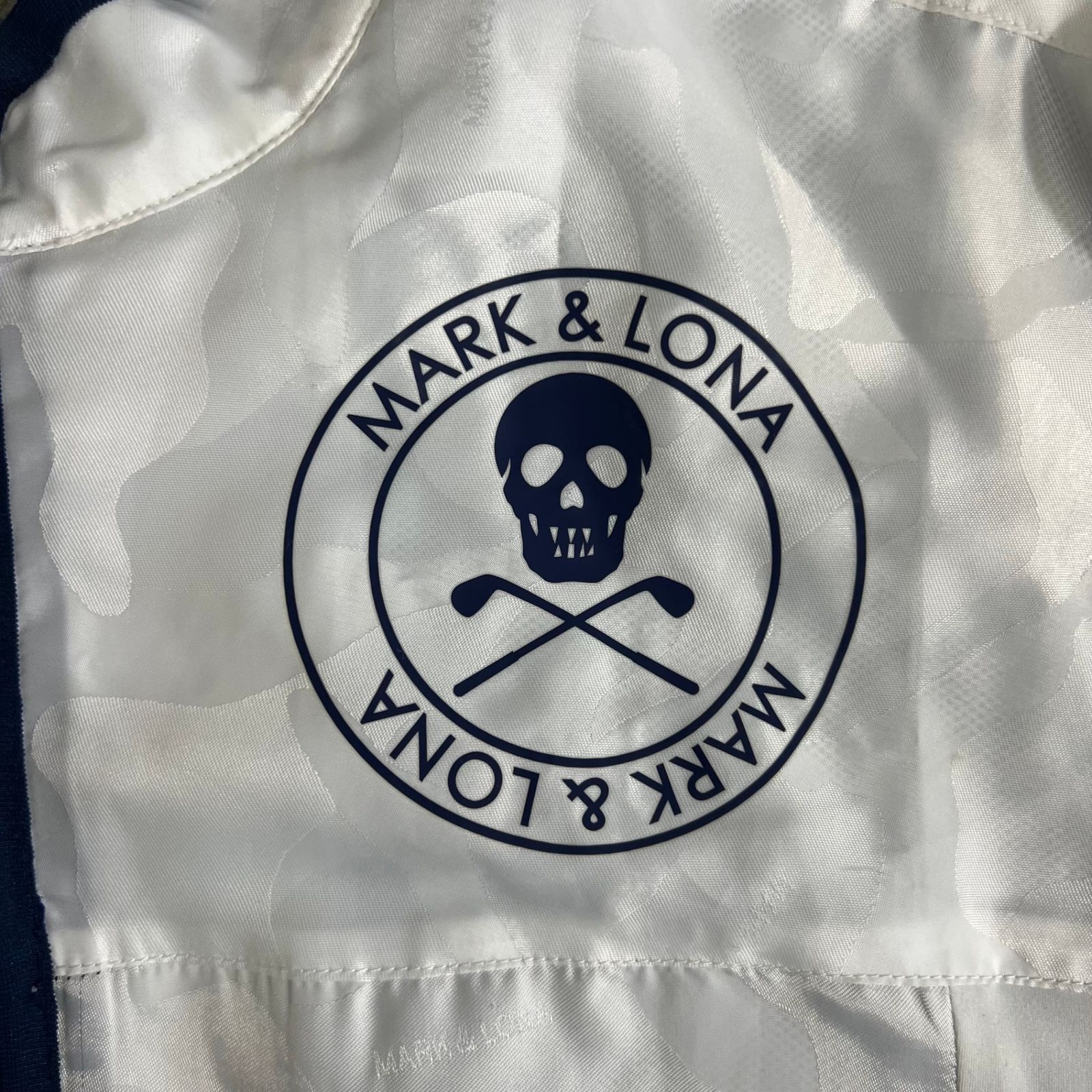 ゴルフウェア ウィンドブレーカー