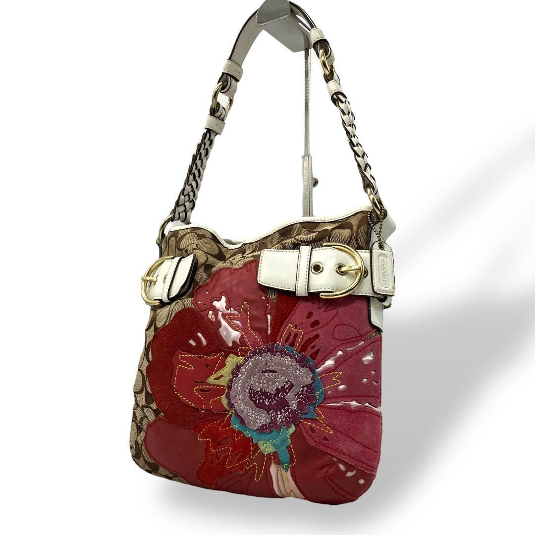 バッグ 2064 Coach Floral Signature Shoulder Bag 2064 Coach Floral Signature Shoulder Bag - メルカリ