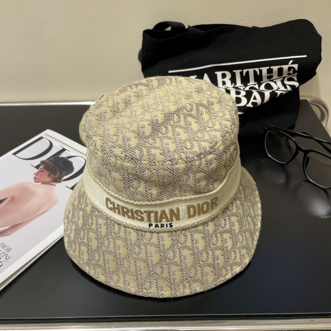 ディオール バケットハット 帽子 （Christian Dior/クリスチャン 