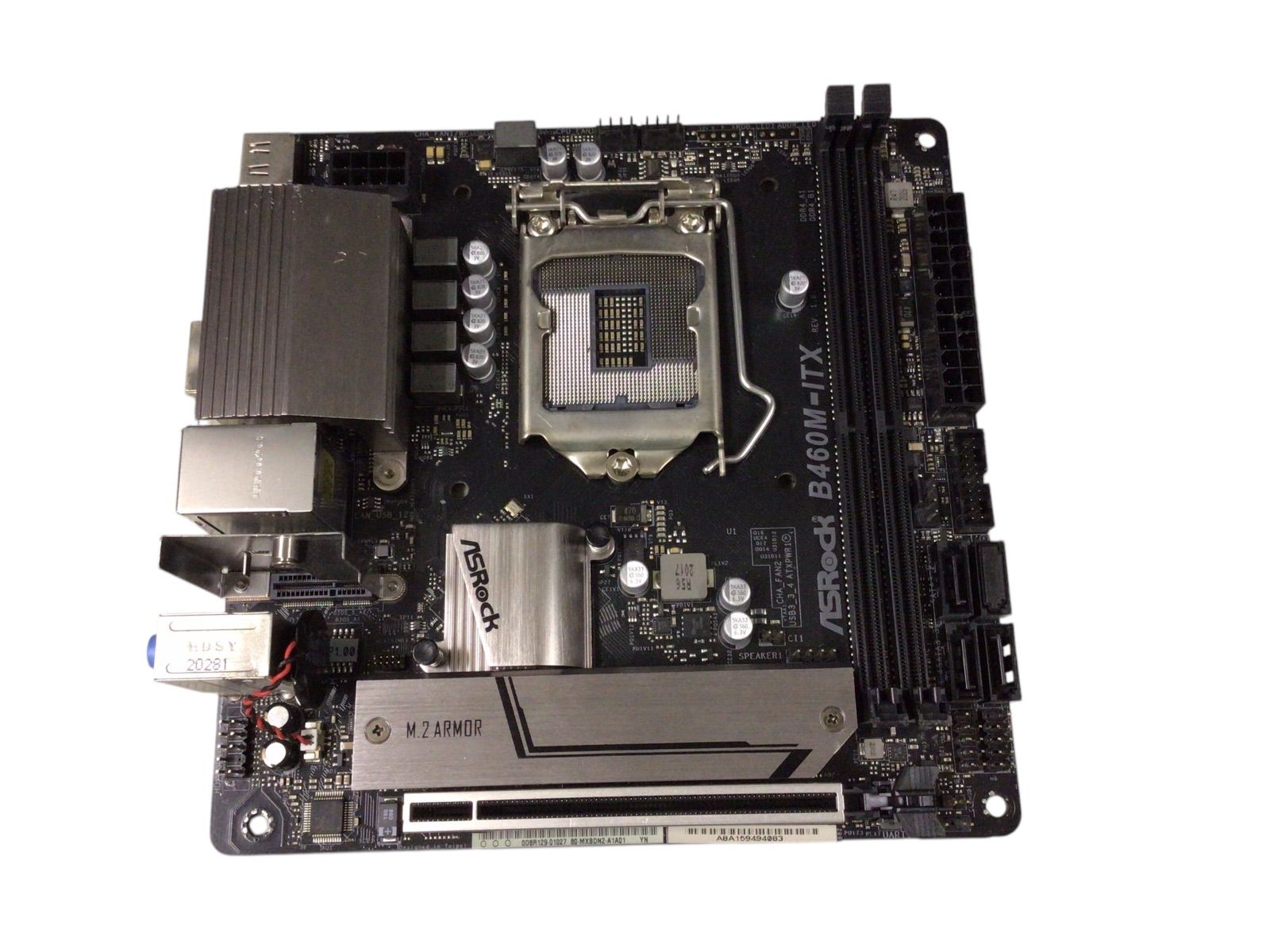 動作確認済】ケーブル9本付 ATEN CS1708A PS/2とUSB対応 【公式通販】