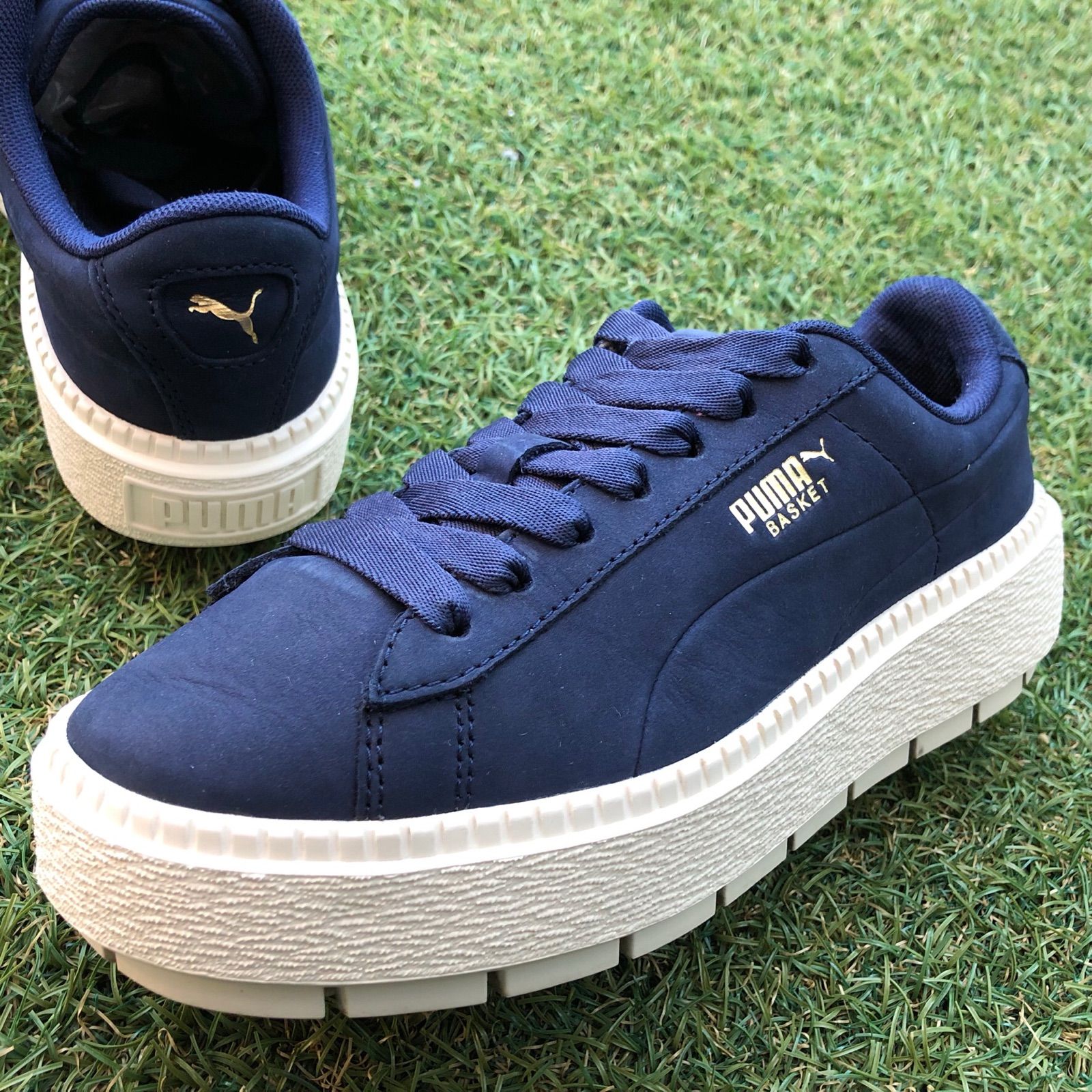 美品22.5PUMAプーマ バスケット プラットフォーム トレース HW97 美品22.5PUMAプーマ バスケット プラットフォーム トレース HW97