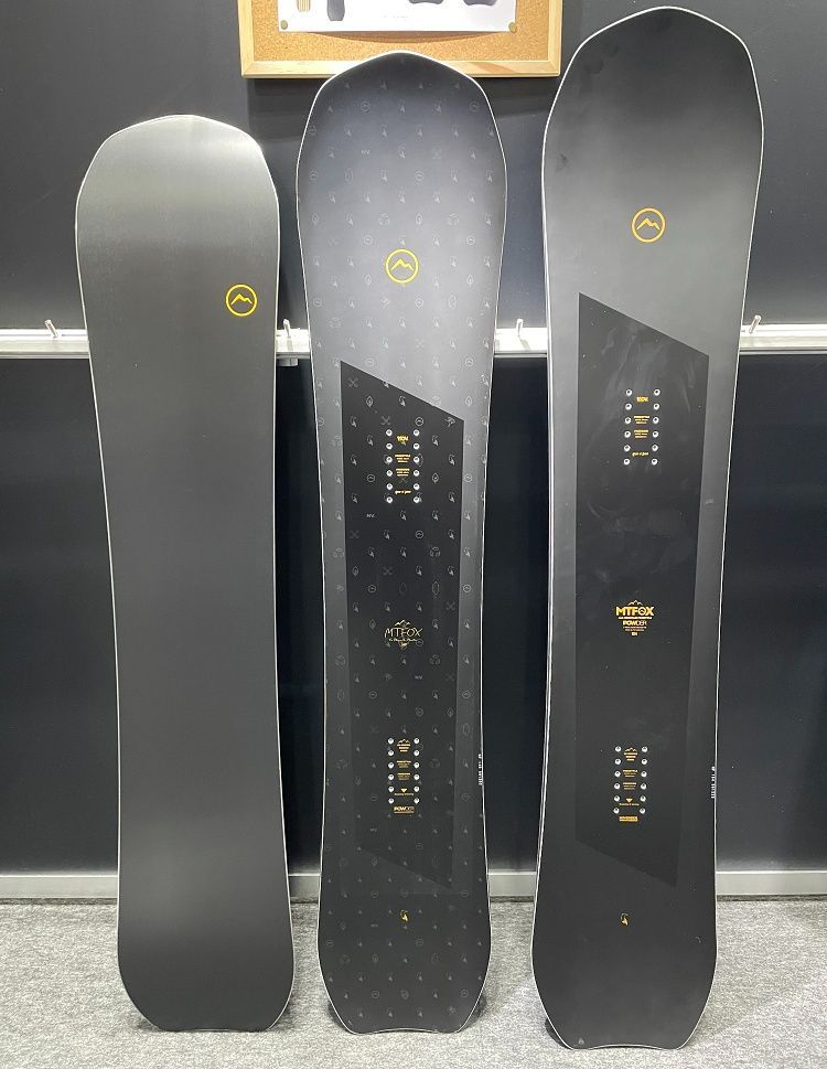 NOVEMBER MOUNTAIN FOX ノベンバースノーボード マウンテンフォックス