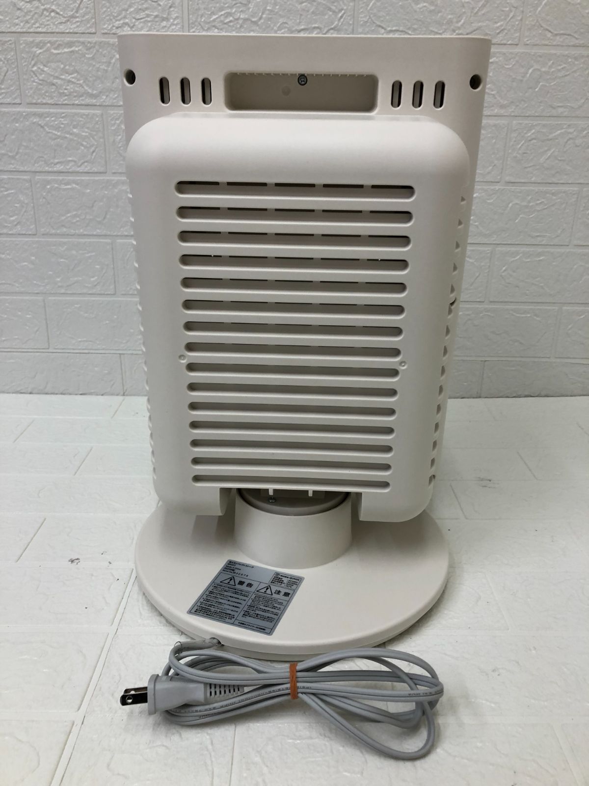 QUADS クワッズ 省エネリフレクトストーブ REFLECA QS327 2024年製