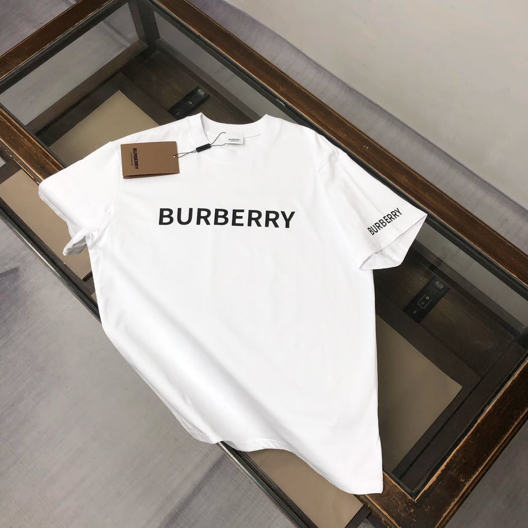 今日 Burberry 25SS サマー T シャツ