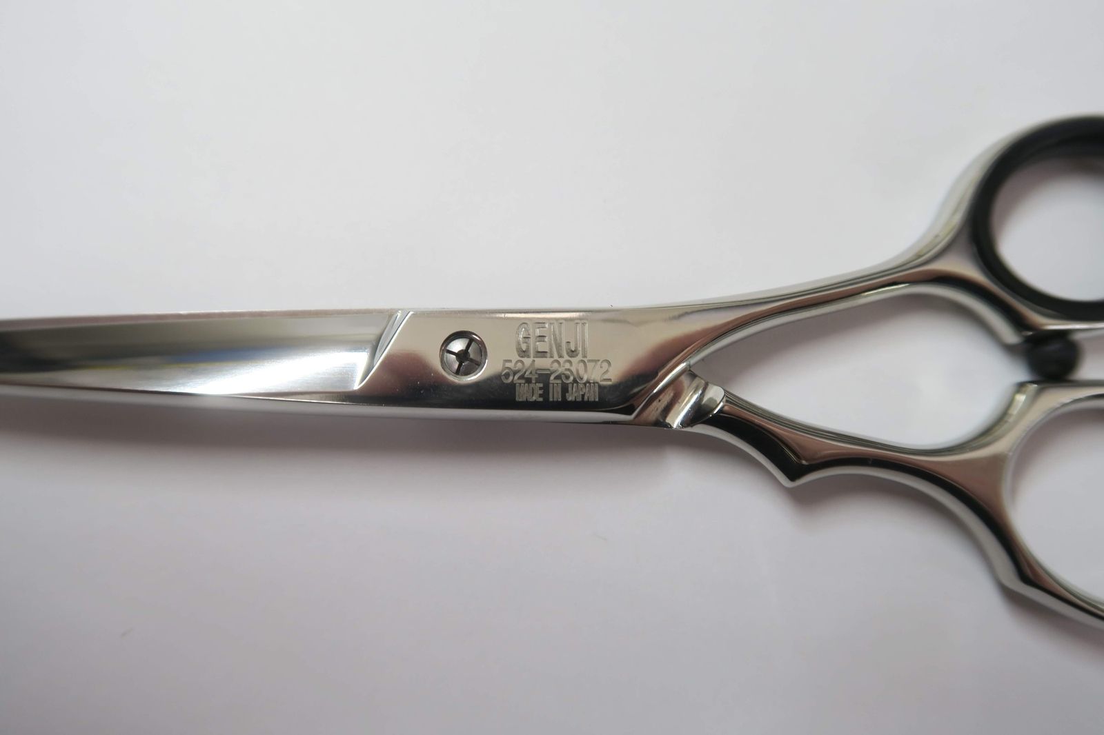 YSパーク 美容師 シザー 7.0インチ 【公式通販】