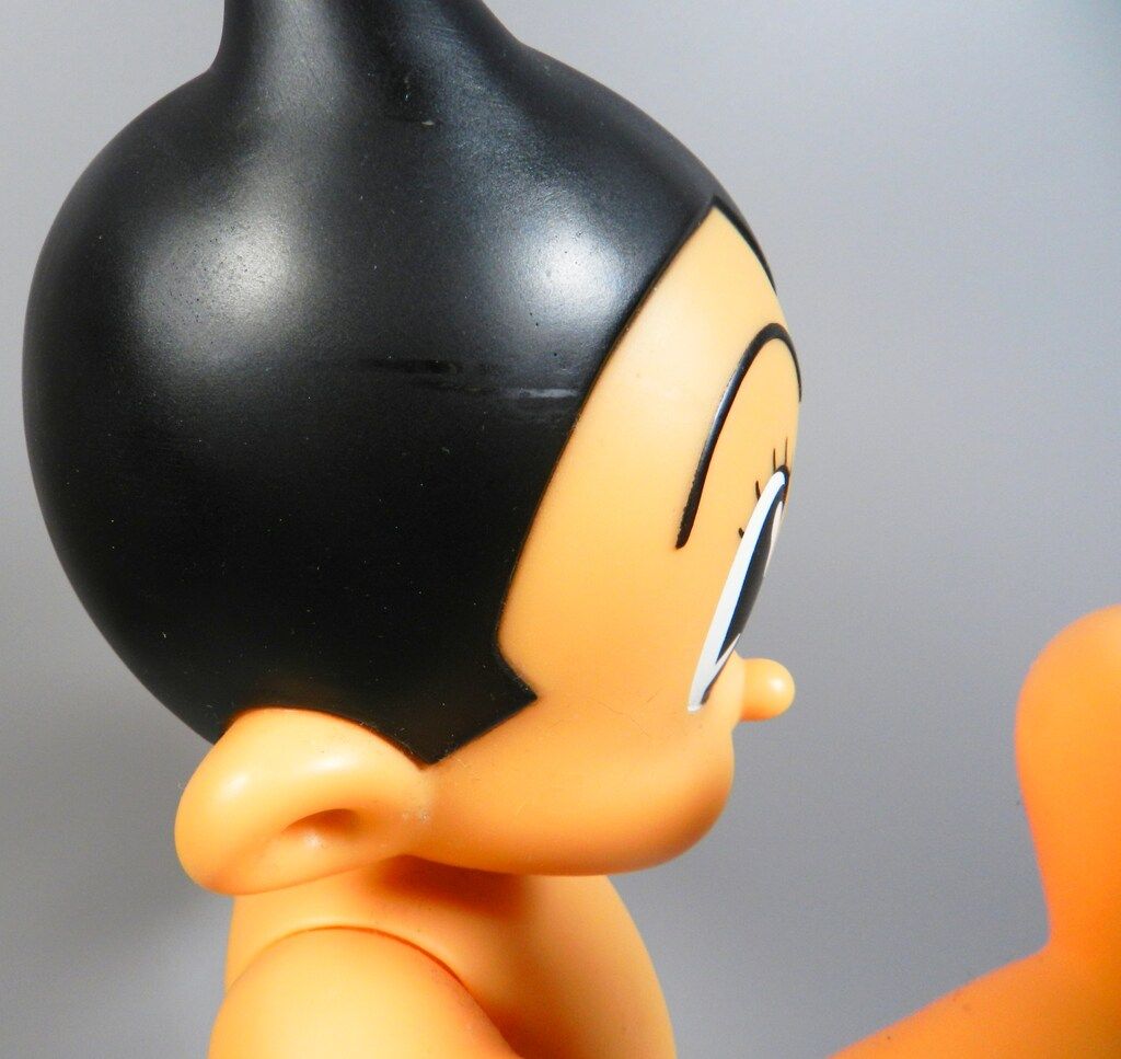 ビリケン商会のアトムソフビ 鉄腕アトム復刻版ソフビ 学生服 ビリケン商会 身長は約44㎝になります