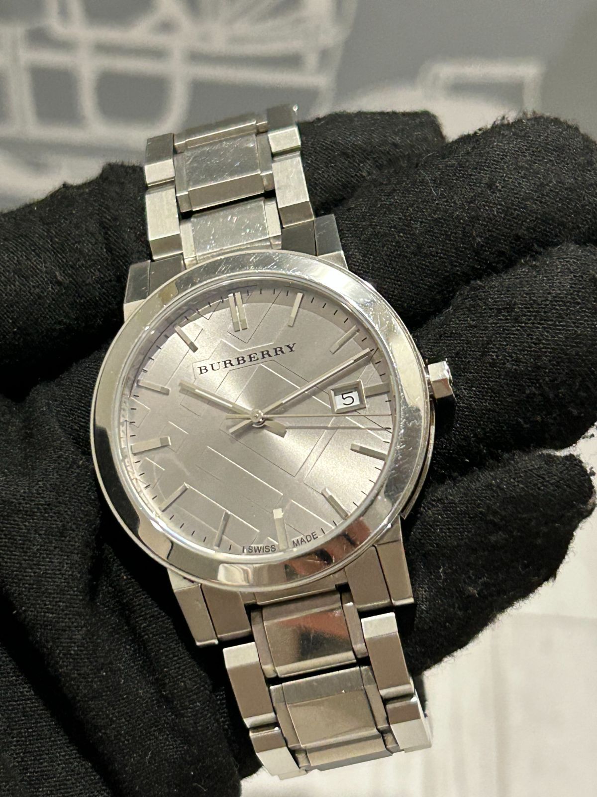 アルファード　BURBERRY 9037 アナログ腕時計 チェック柄 アルファード BURBERRY 9037 アナログ腕時計 チェック柄 アルファード