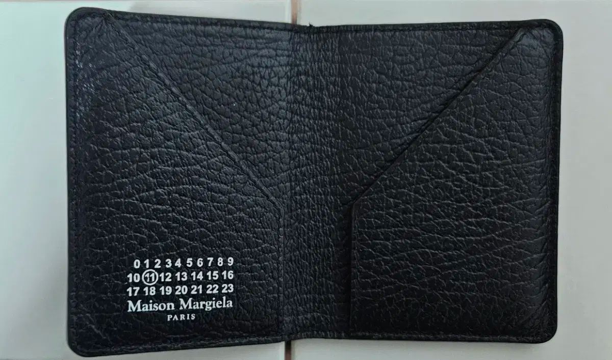 極美品】 Maison Margiela メゾンマルジェラ 三つ折り財布 Maison