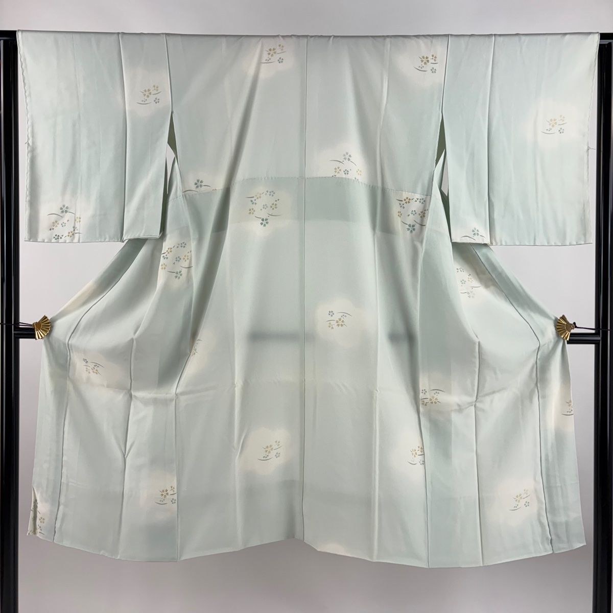 長襦袢 身丈120cm 裄丈62.5cm S 桜 ぼかし 薄緑 正絹 秀品