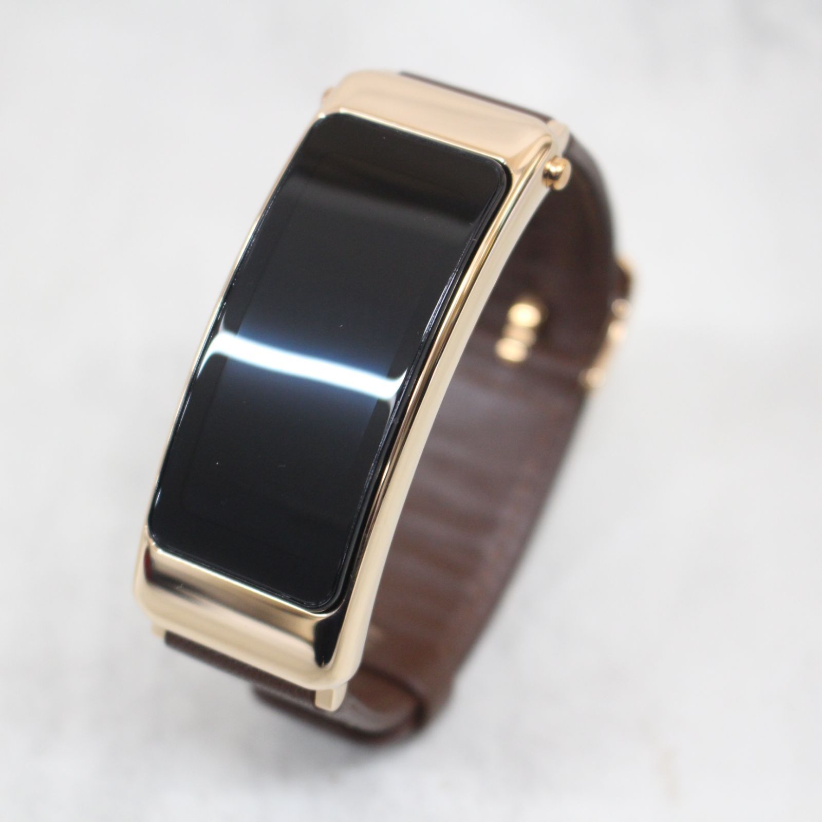 美品】 HUAWEI ファーウェイ TalkBand B6 揺るぎなく FDS-B19