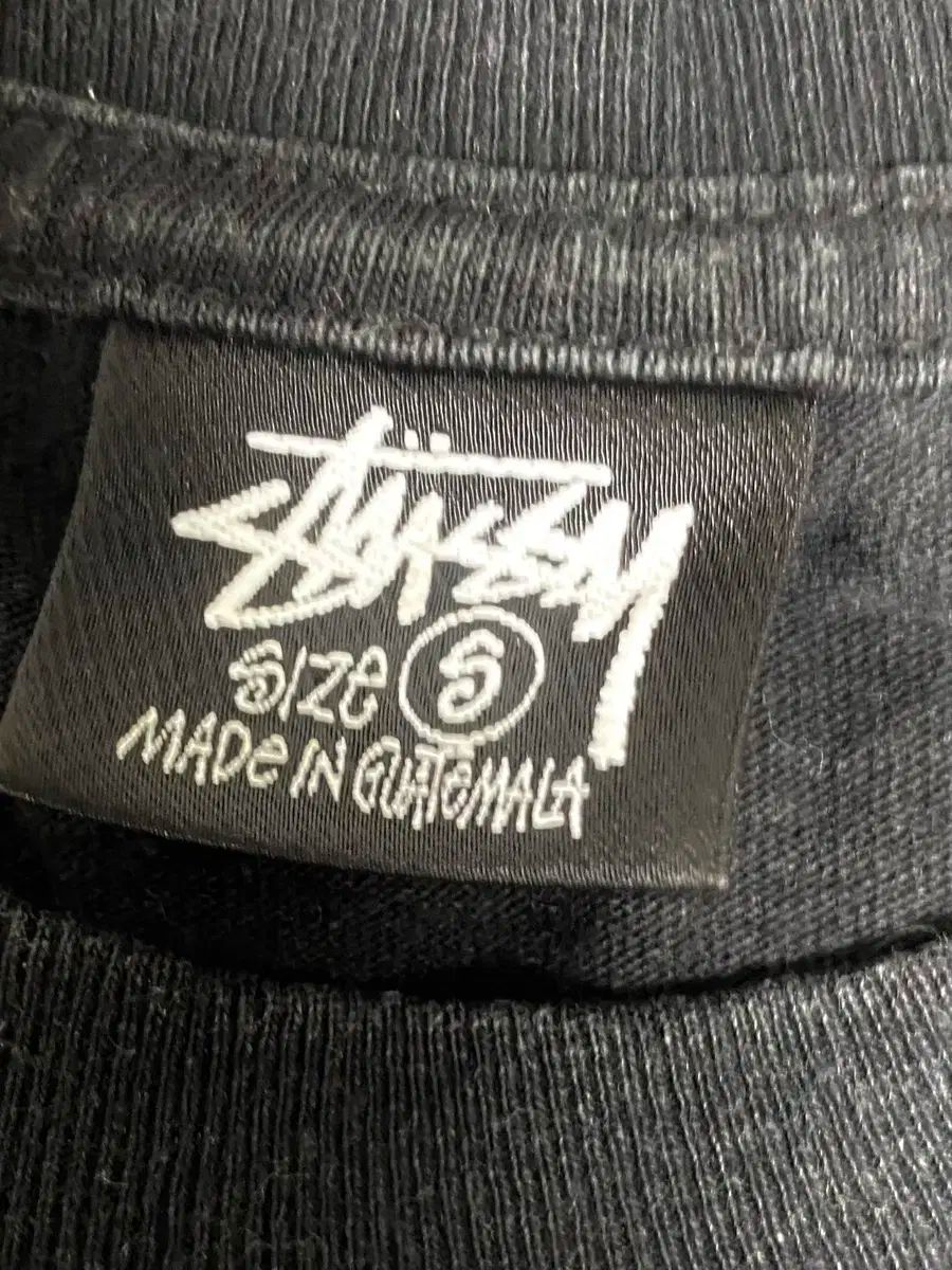 ステューシー ファジー