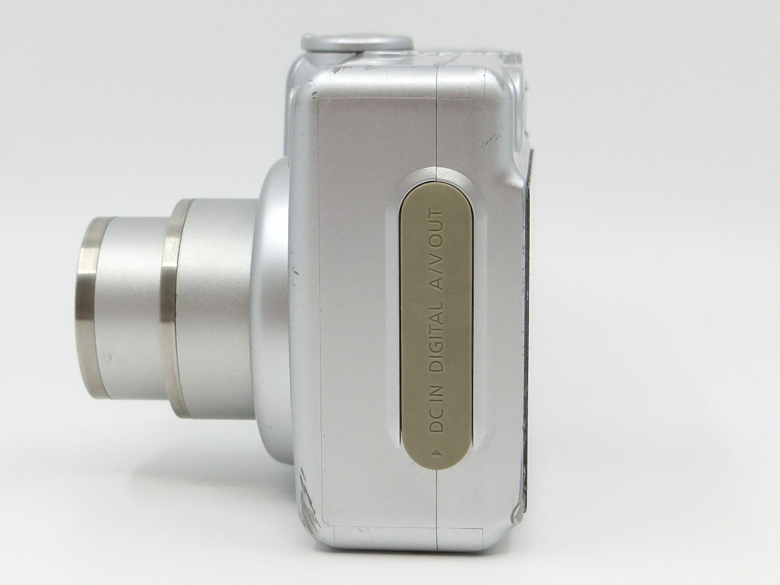 中古良品】 Canon PowerShot A540 単三電池で動作 #7679 - メルカリ