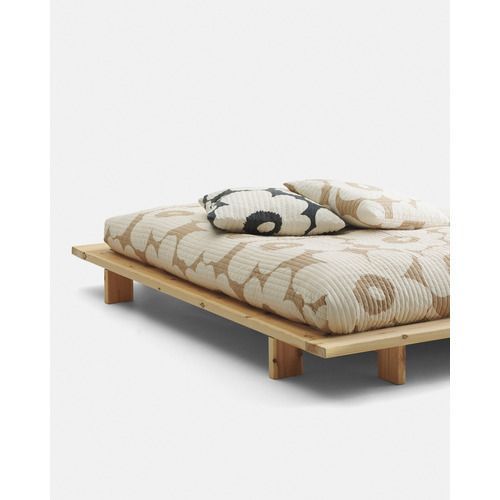 新品 marimekko Unikko キルティング ベッドスプレッド