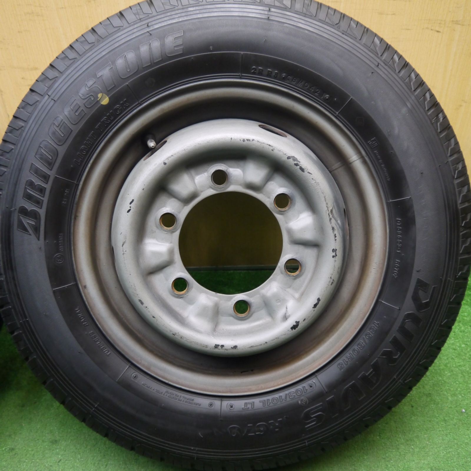 バリ溝！21年！9.5分！2本☆トラック タイヤ 185/80R15 103/101L 