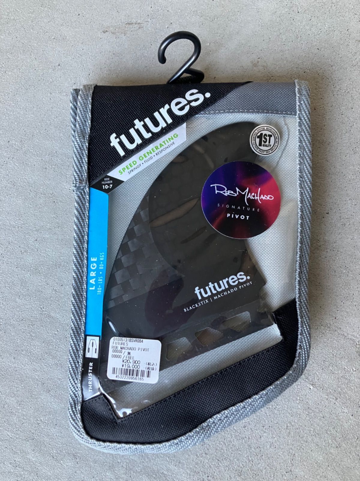 FUTURE フューチャー フューチャーフィン　rob machado ロブマチャド　ロブ　pivot blackstix
