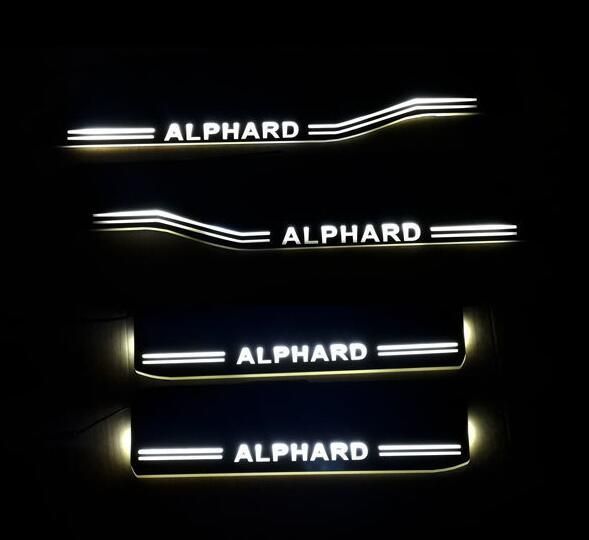トヨタ アルファード 30系 alphard　スカッフプレート LED 白　ホワイト　光る　流れる　 シーケンシャル　ブラック　鏡面仕上げ　4ピースセット