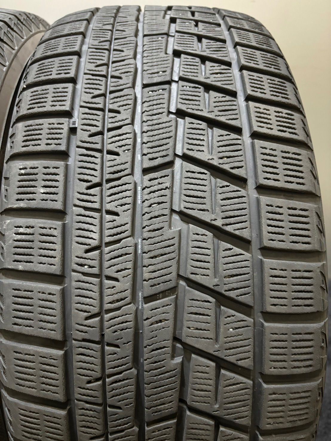 ☆225/45R18 YOKOHAMA/ice GUARD iG60 18年製 スタッドレス 4本 