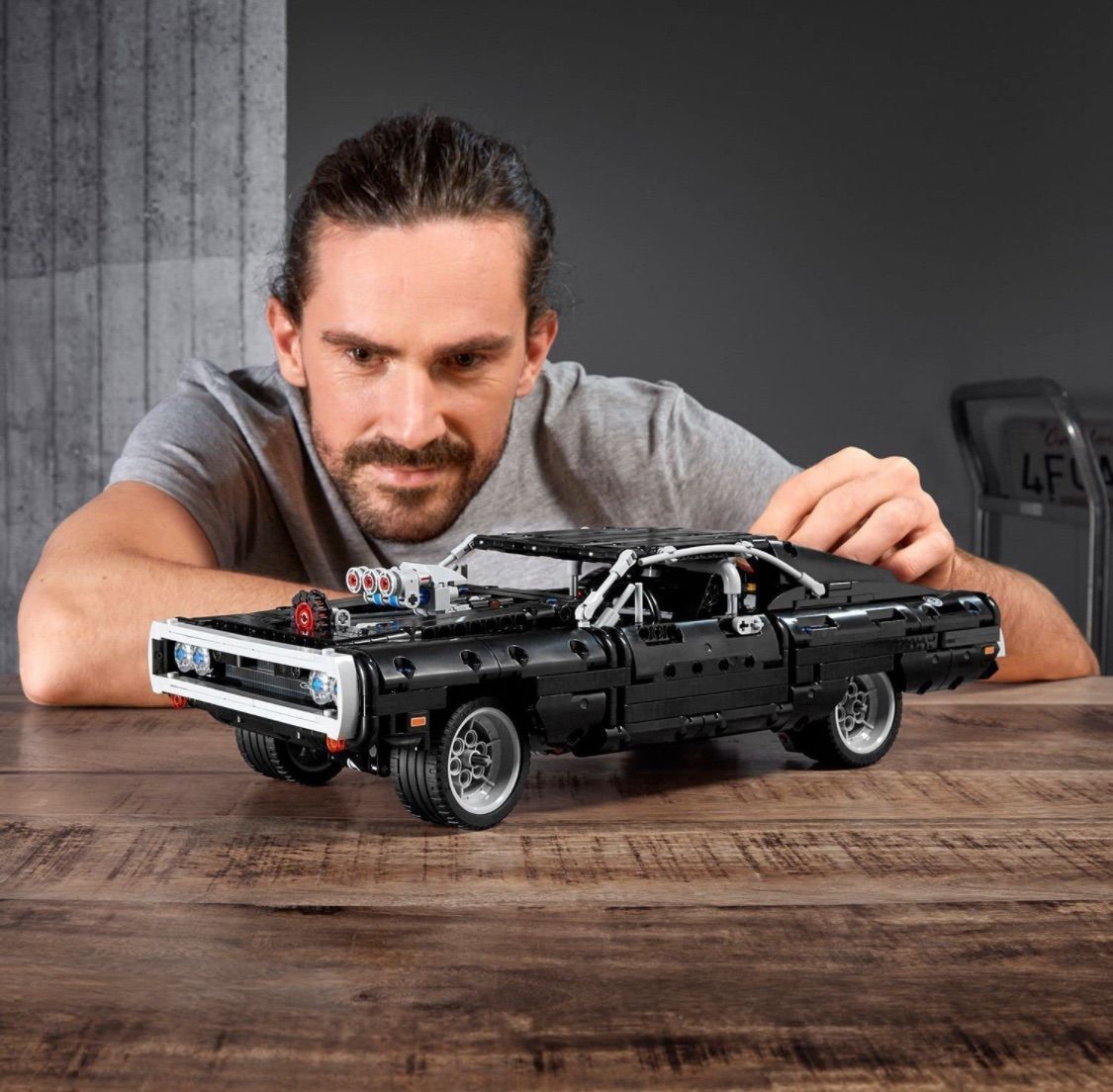 レゴ(LEGO) テクニック ワイルド・スピード ドムのダッジ