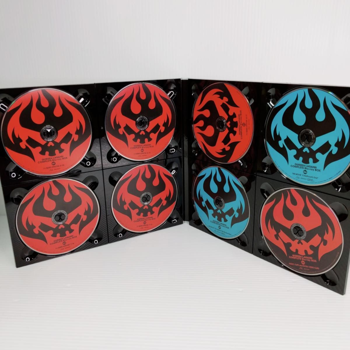 品 天元突破グレンラガン Blu ray BOX 完全生産 版 〇YR 54185〇