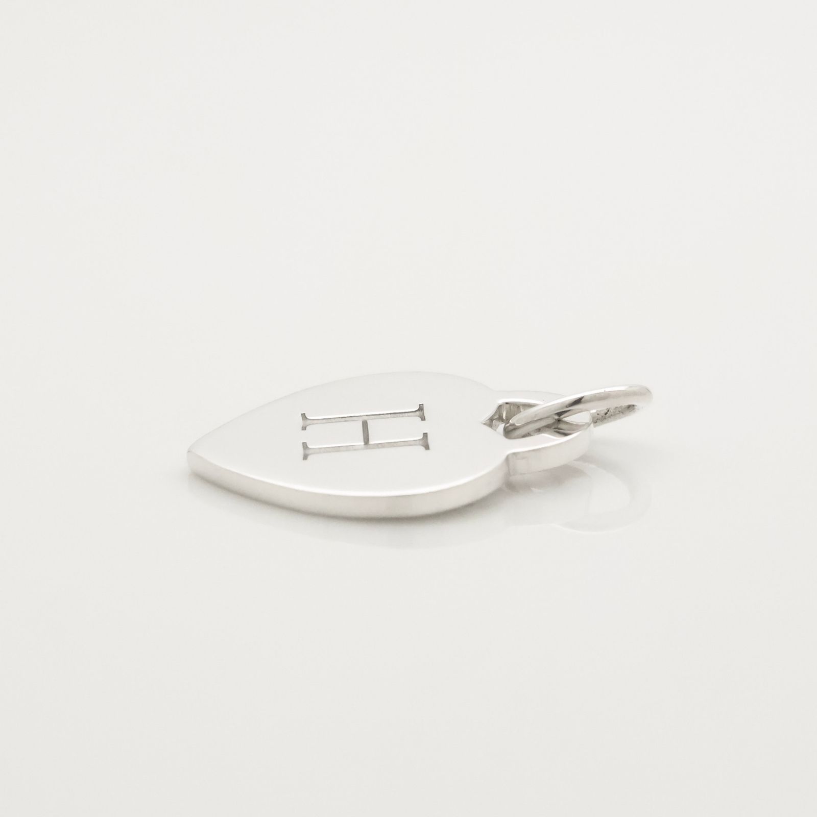 美品】ティファニー TIFFANY&Co. レター H アルファベット イニシャル