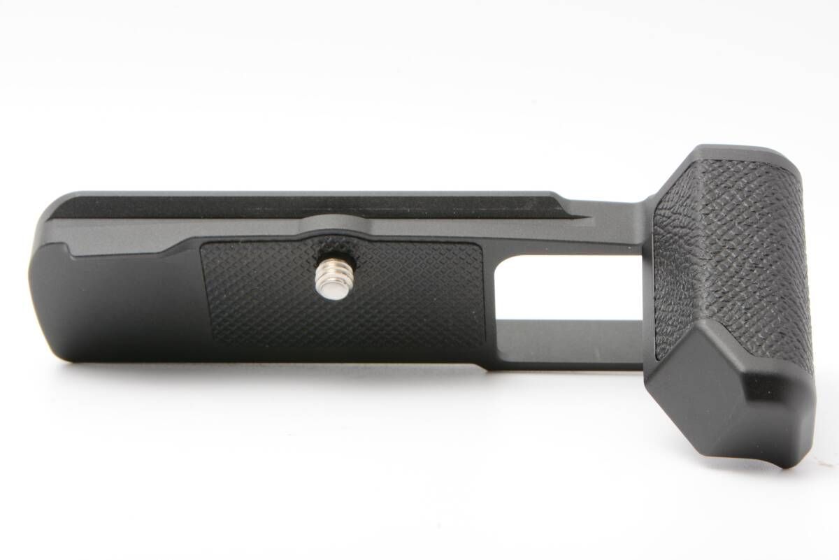 4 カメラグリップ