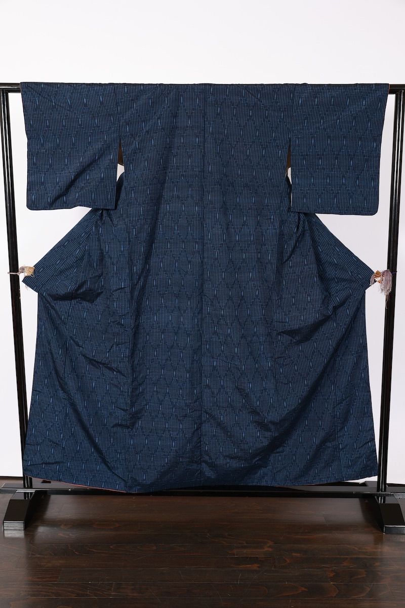 米沢紬 藍濃淡 幾何学模様 絣 手織り B930