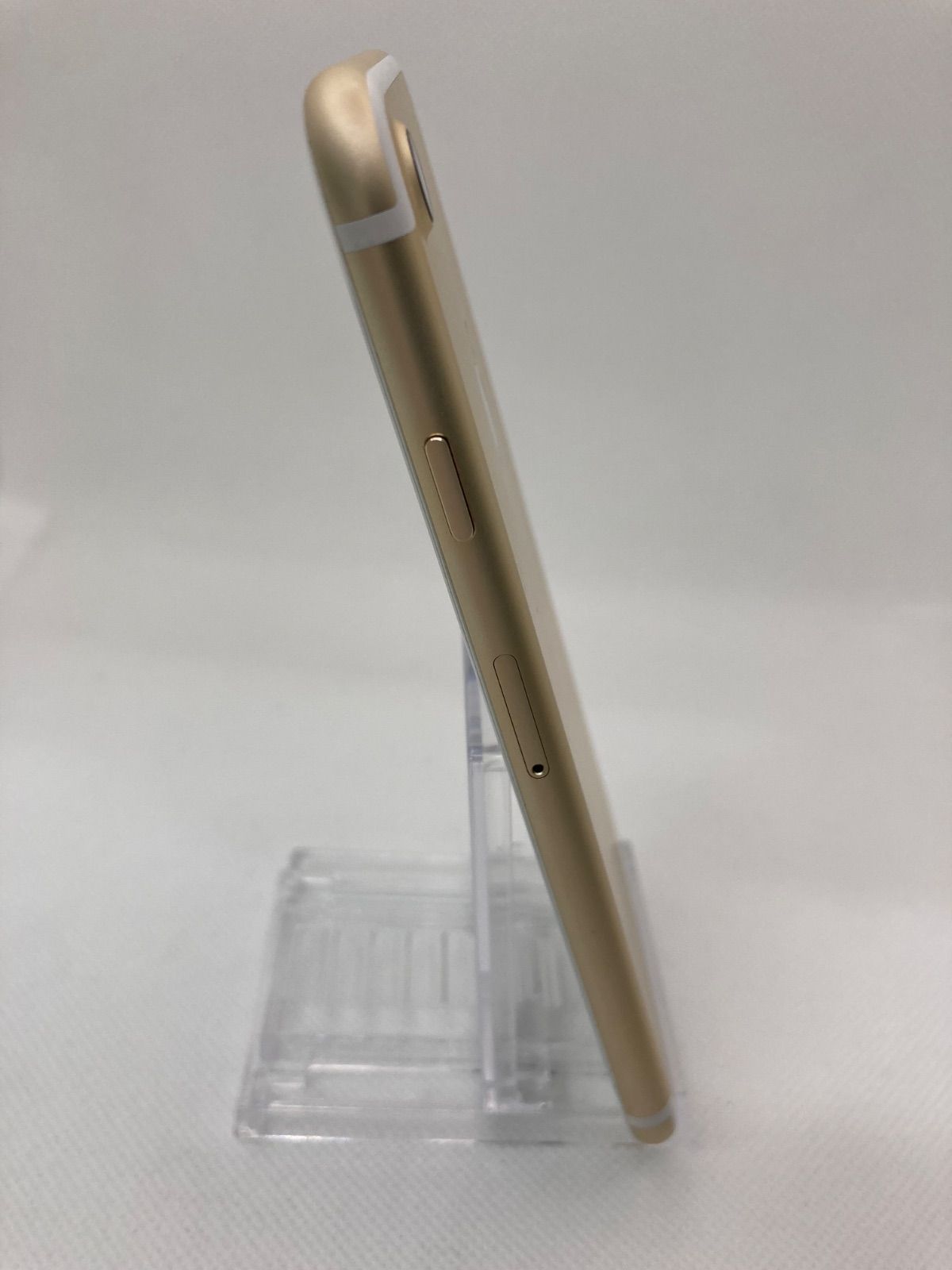 ☆iPhone7 (中古品) ☆ ジャンク SIMロック解除済み 32GB 1261 - メルカリ