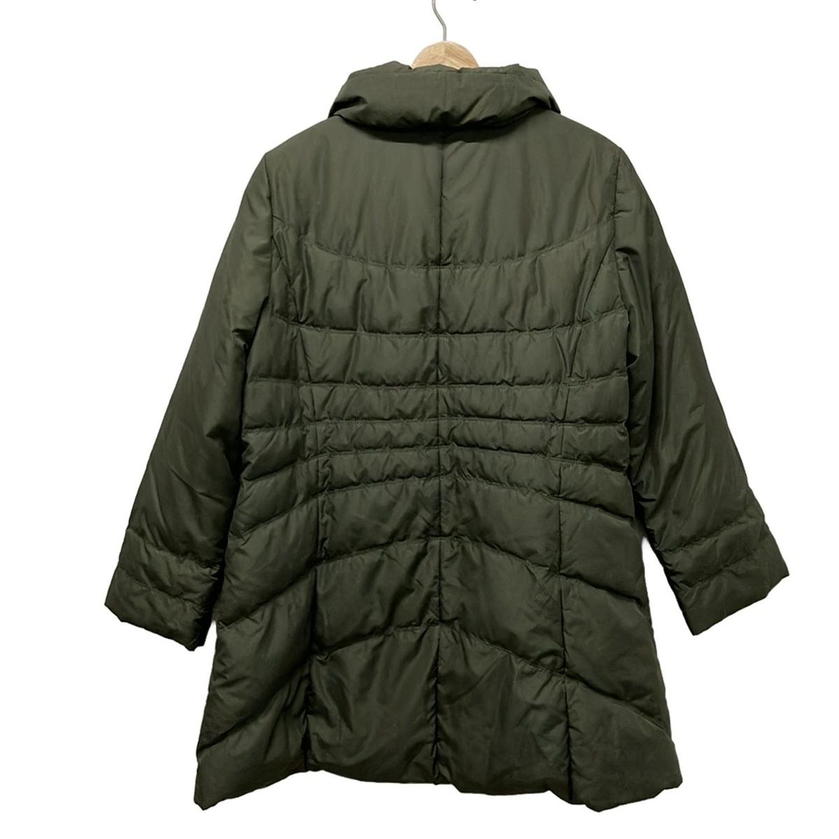 Leilian ＊ダウンコート/ダークブラウン色/size 13+/シルク光沢 Leilian ＊ダウンコート/ダークブラウン色/size 13+/シルク光沢