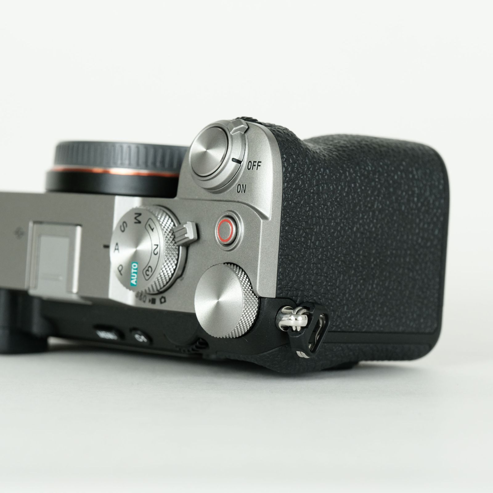 a7cⅡ シルバー　ショット数約5000 美品 a7cⅡ シルバー ショット数約5000 美品 ソニー α7C II ズーム