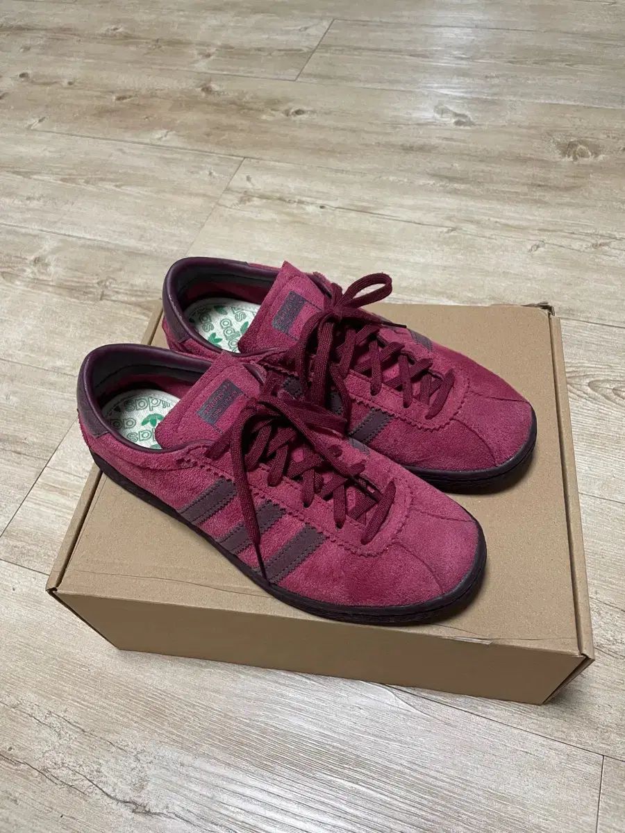 adidas アディダス タバコ グルーエン バーガンディー 240