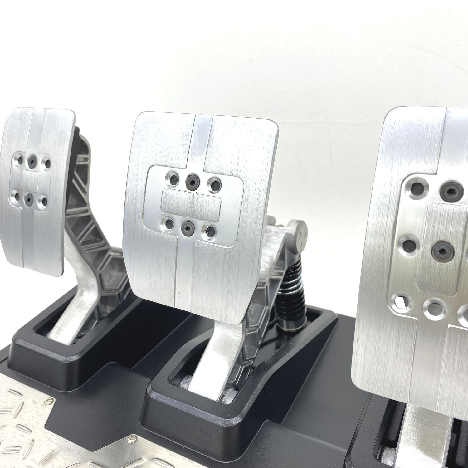 【★加古川物流】【ジャンク品】THRUSTMASTER TLCM Pedals スラストマスター 【404】 ☆加古川物流】【ジャンク品】THRUSTMASTER TLCM Pedals