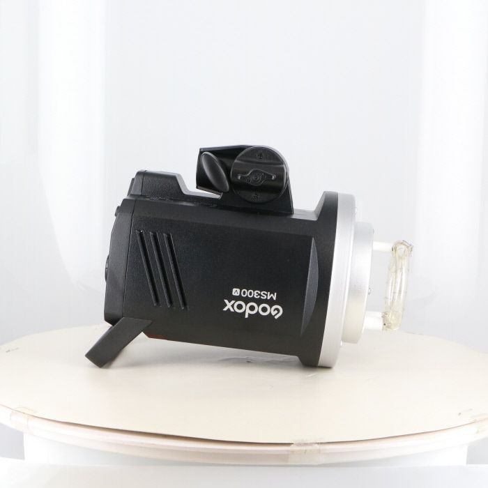 GODOX