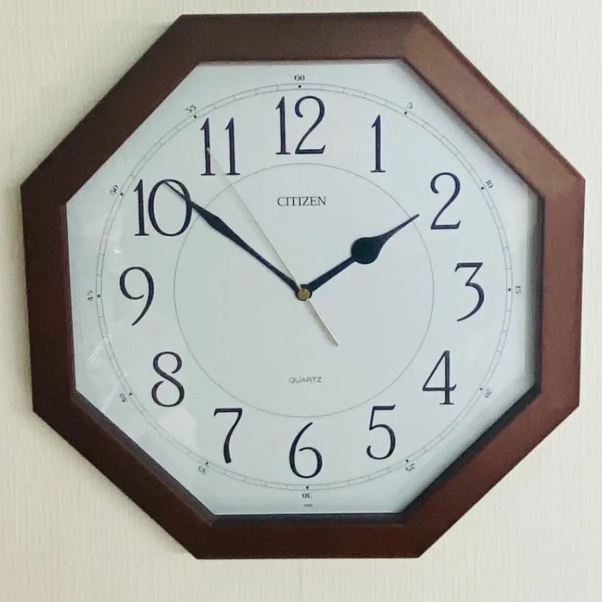 CITIZEN 八角壁掛け時計 木製 木枠 オクタゴン 4KG610 - メルカリ