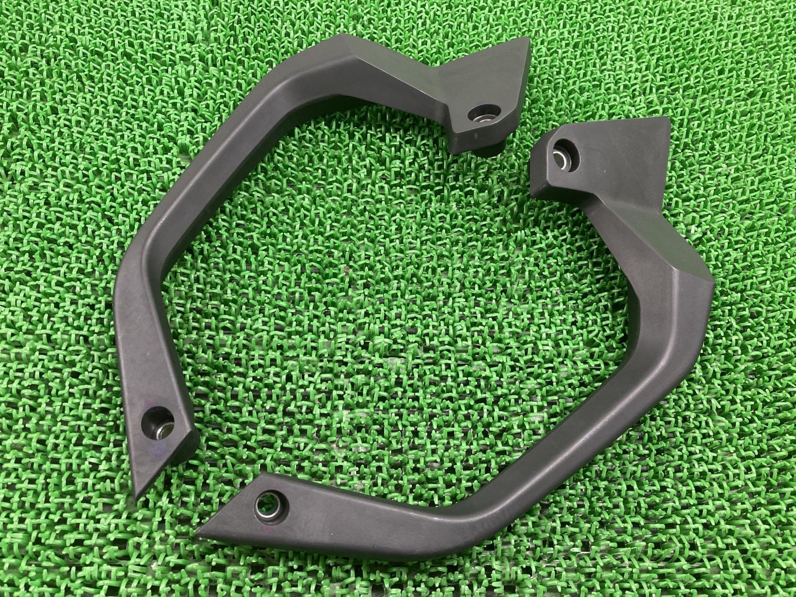 390アドベンチャー グラブバー 左右 KTM 純正 中古 バイク 部品 タンデムバー アシストグリップ コンディション良好 コケキズ無し 品薄