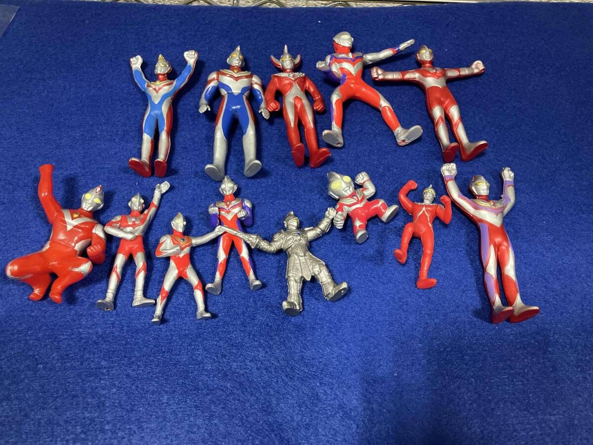 ジャンク ウルトラマン ソフビセット 現状品 - メルカリ