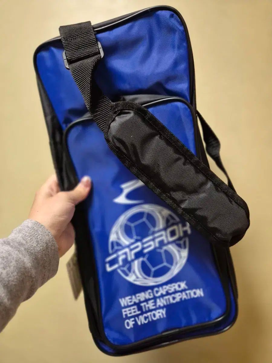 【雷市場（ポンジャン）商品韓国直送】 キャップロック スポーツ用品 バッグ