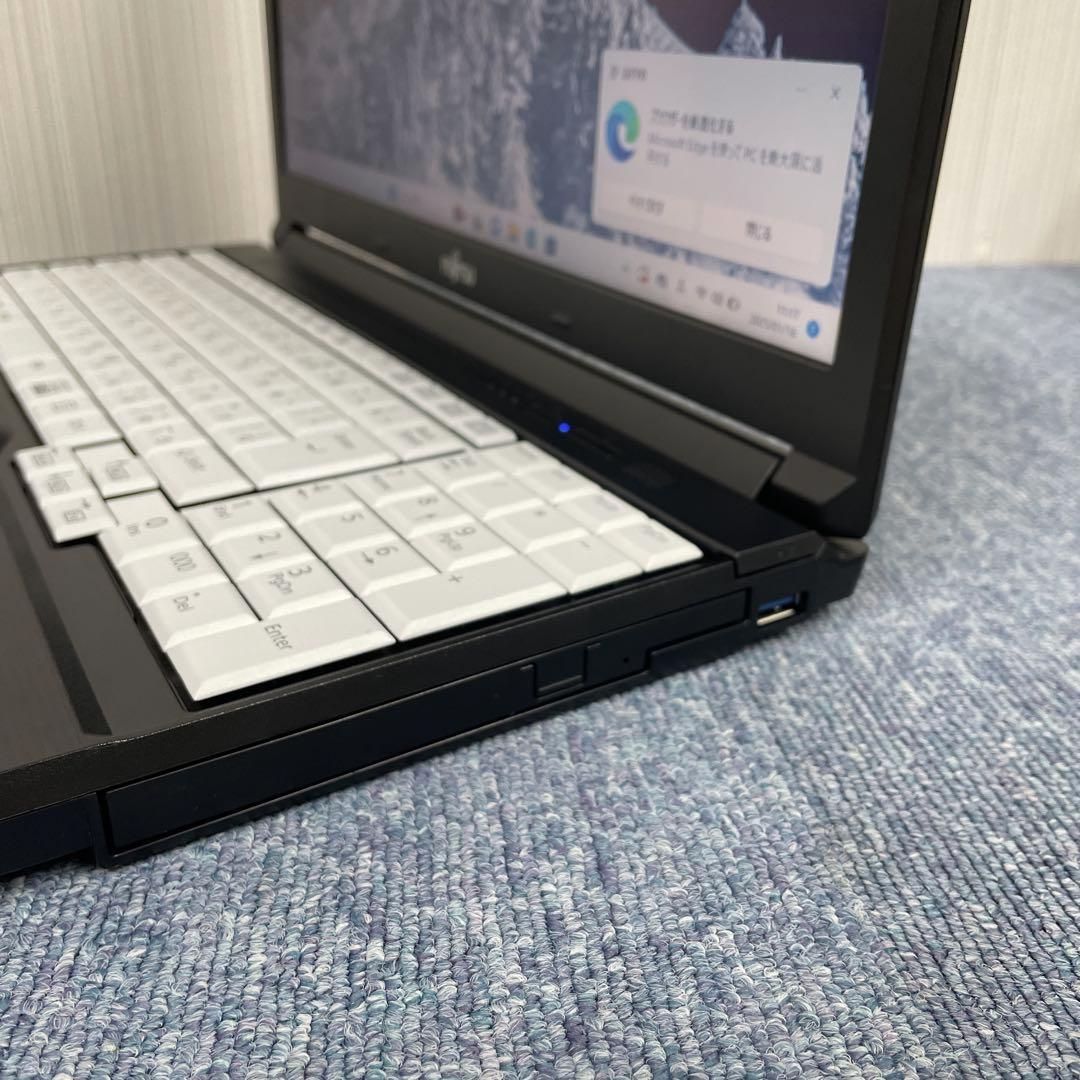 爆速SSD512GB搭載