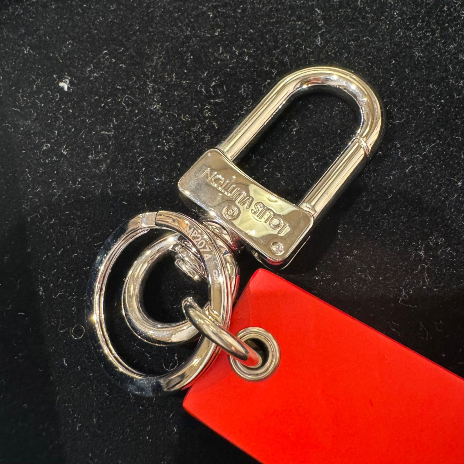 LOUIS VUITTON × Supreme MP2074 19091899252610 LV Down Town Tab