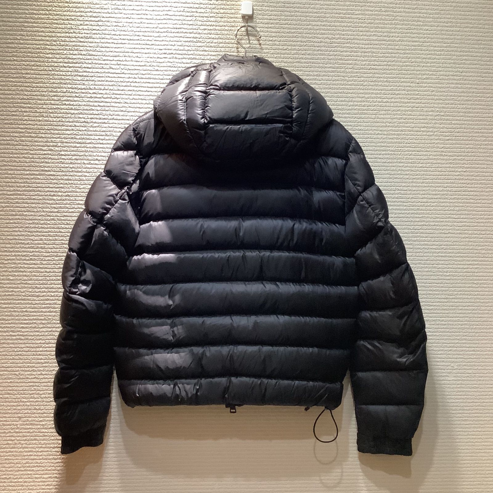 モンクレール MONCLER ワッペン フード ダウンジャケット エドワード