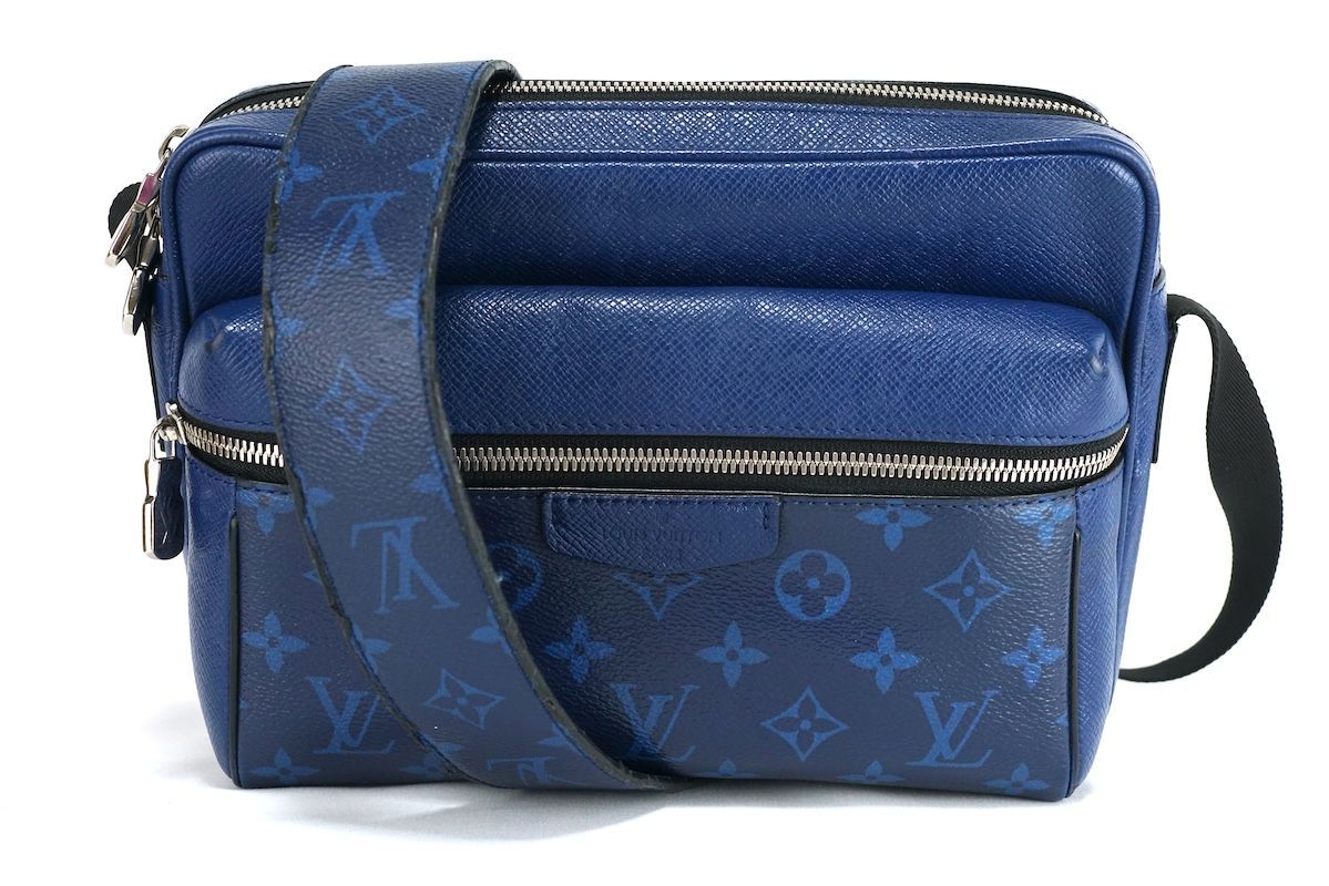 ⭐︎K⭐︎ ルイヴィトン アウトドア・メッセンジャーPM LOUIS VUITTON