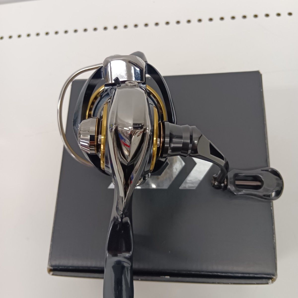 DAIWA - DAIWA ダイワ 055615 スピニングリール　15イグジスト 2505F-H DAIWA ダイワ 055615 スピニングリール 15イグジスト 2505F-H