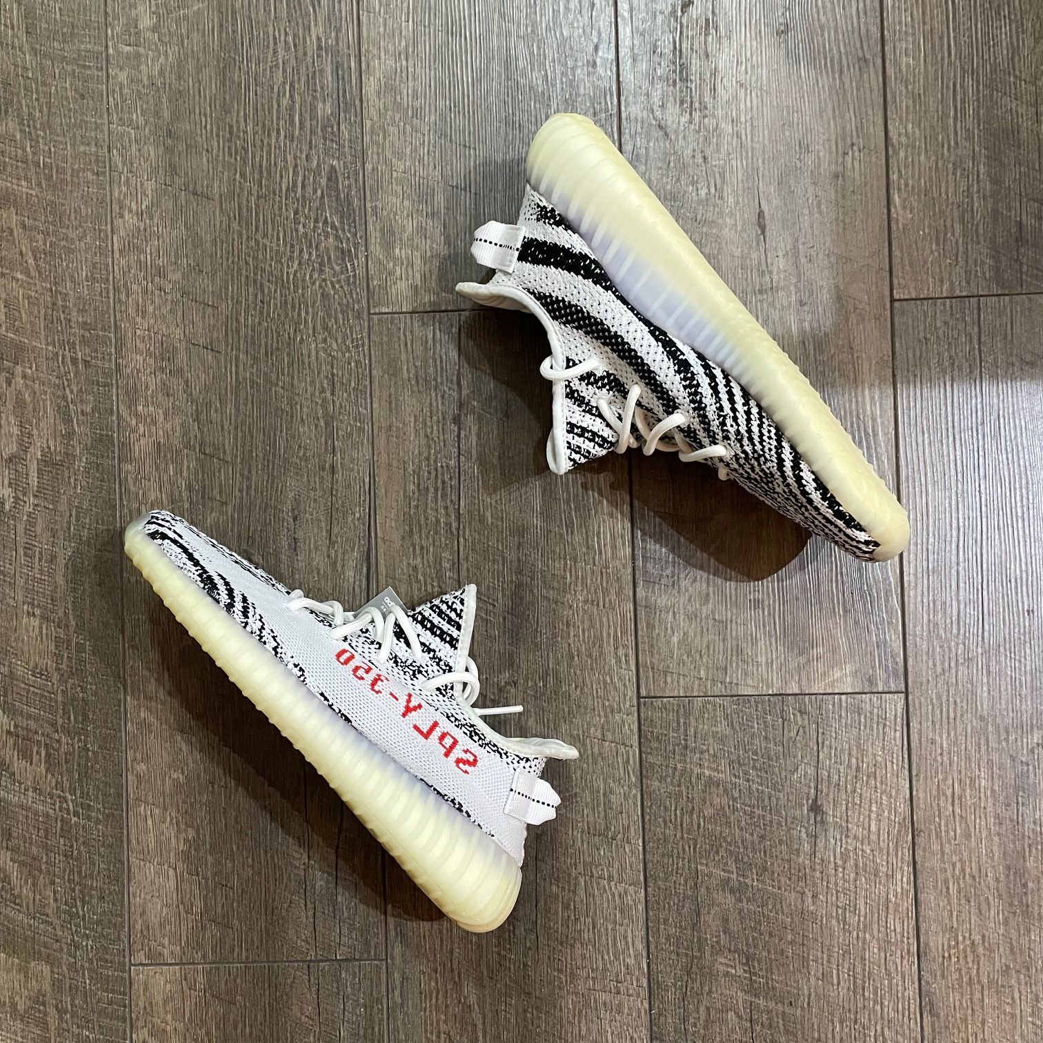 国内正規 新品 adidas KANYE WEST YEEZY BOOST 350 V2 Zebra CP9654 
