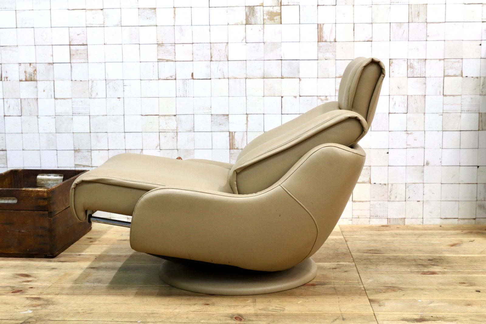 リクライニングチェア