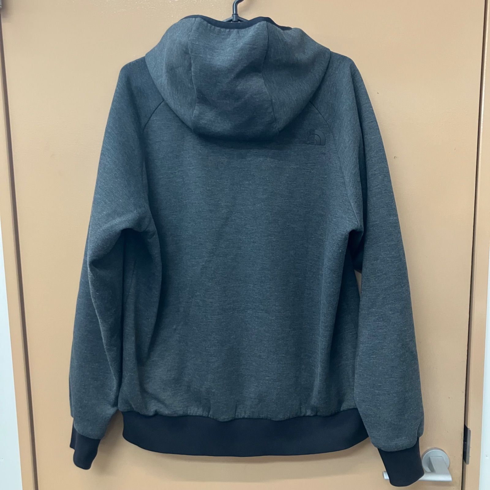 ◎ THE NORTH FACE ザノースフェイス リバーシブルテックエアー 