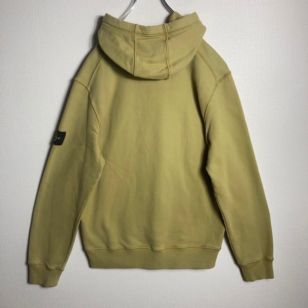 ☆STONE ☆ワッペン パーカー 正規品 24AW【新品】STONE ISLAND 袖ワッペンロゴ パーカー カーキ M