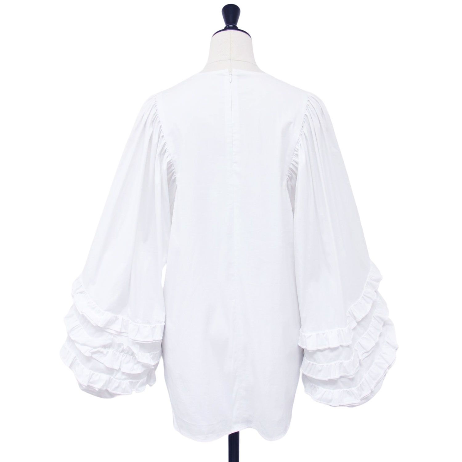 8931【極美品】Yori フリル 長袖 フリル スリーブ ブラウス 38サイズ yori ヨリ フリルスリーブブラウス シャツ locorincoco 様 yori フリル