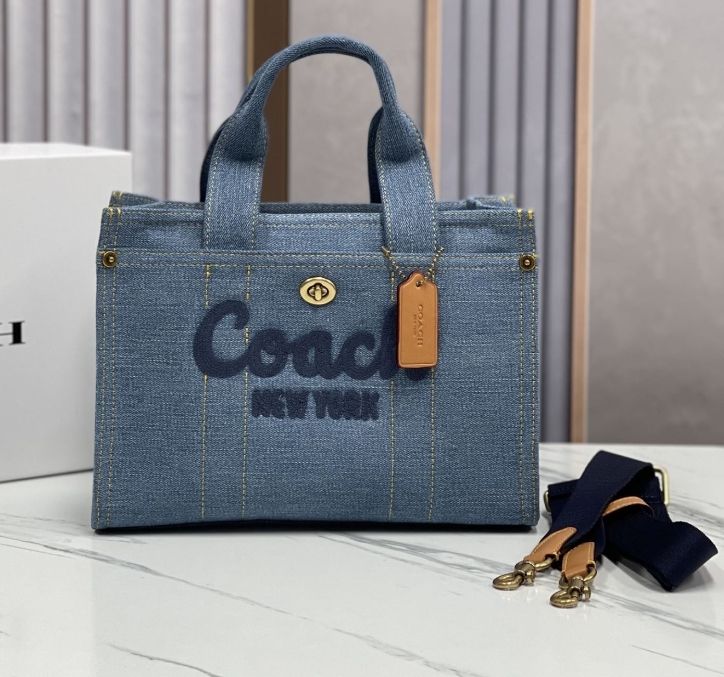 COACH コーチ バッグ ラージ トートバッグ ハンドバッグ レディース 2WAY ショルダーバッグ クロスボディ 斜め掛け アウトレット品 デニム