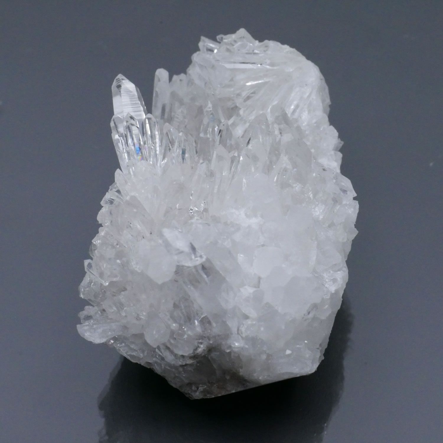 ❤️買い得　1kg 超レア　花形　強いパワー　極みの逸品　クラスター　水晶 ❤️買い得 1kg 超レア 花形 強いパワー 極みの逸品 クラスター 水晶